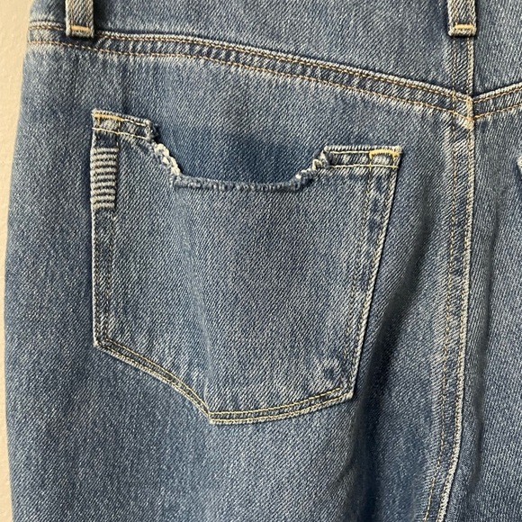 NWT Paige Noella Straight Sledge Destructed Jeans. Size 28 Petite. - Picture 9 of 16